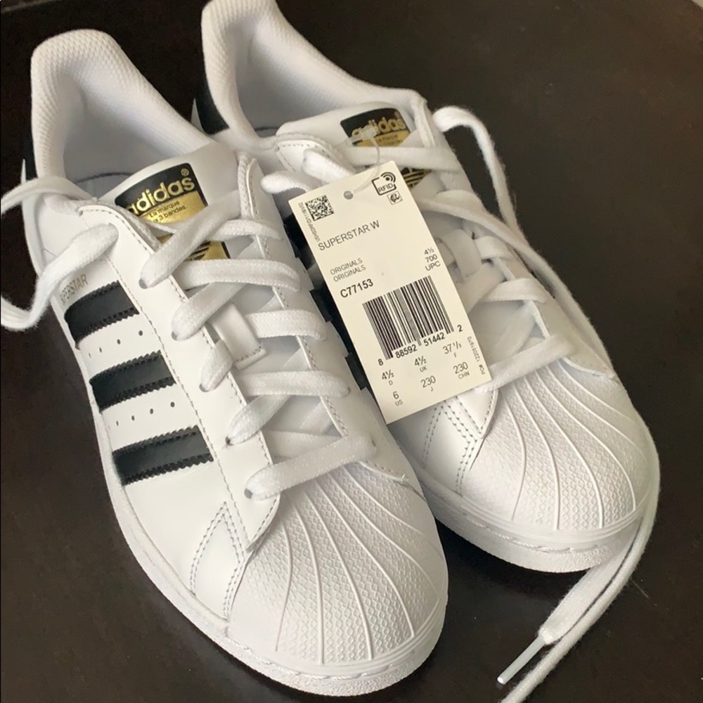 Adidas Superstar Shoe | Size 6